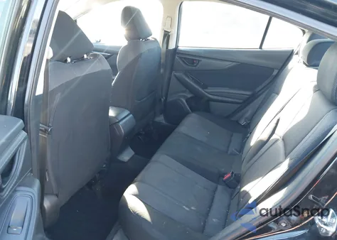 2018 Subaru Impreza 2.0I Premium из США, поврежденный, VIN 4S3GKAB69J3620653